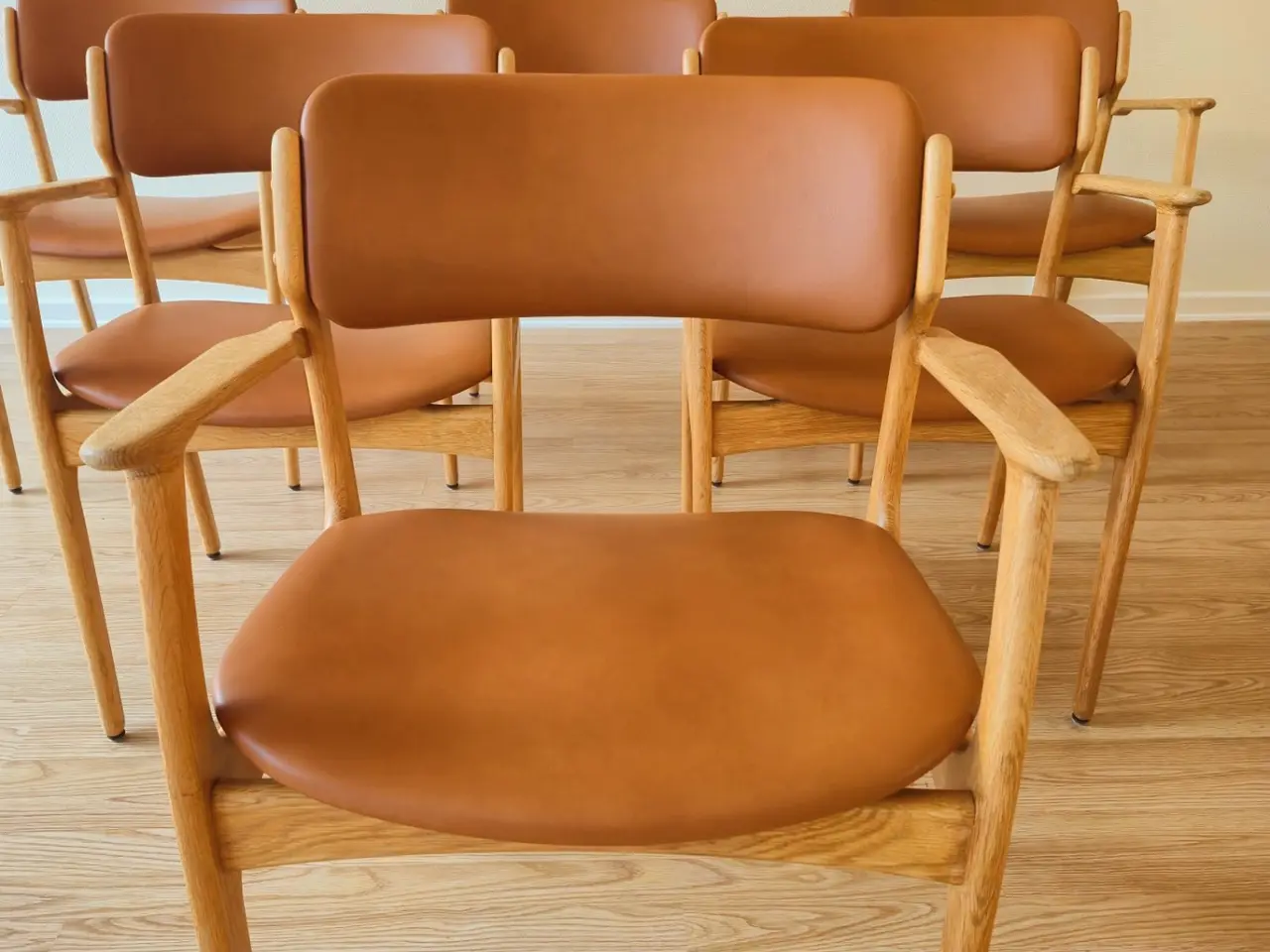 Billede 6 - Erik Buch Od50 armstole i egetræ - nyrenoverede