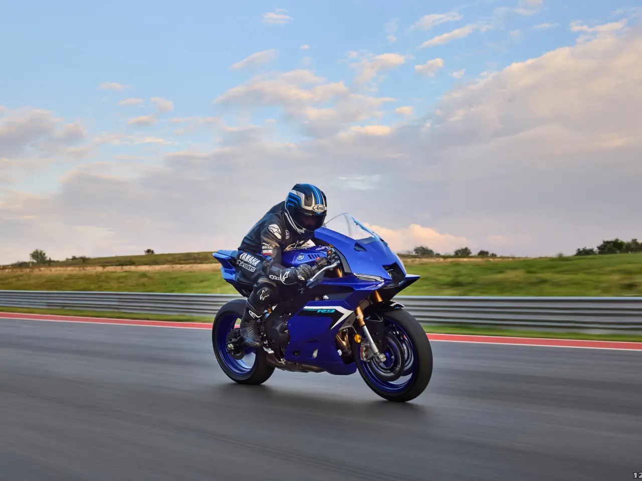 Billede 3 - Yamaha YZF R9