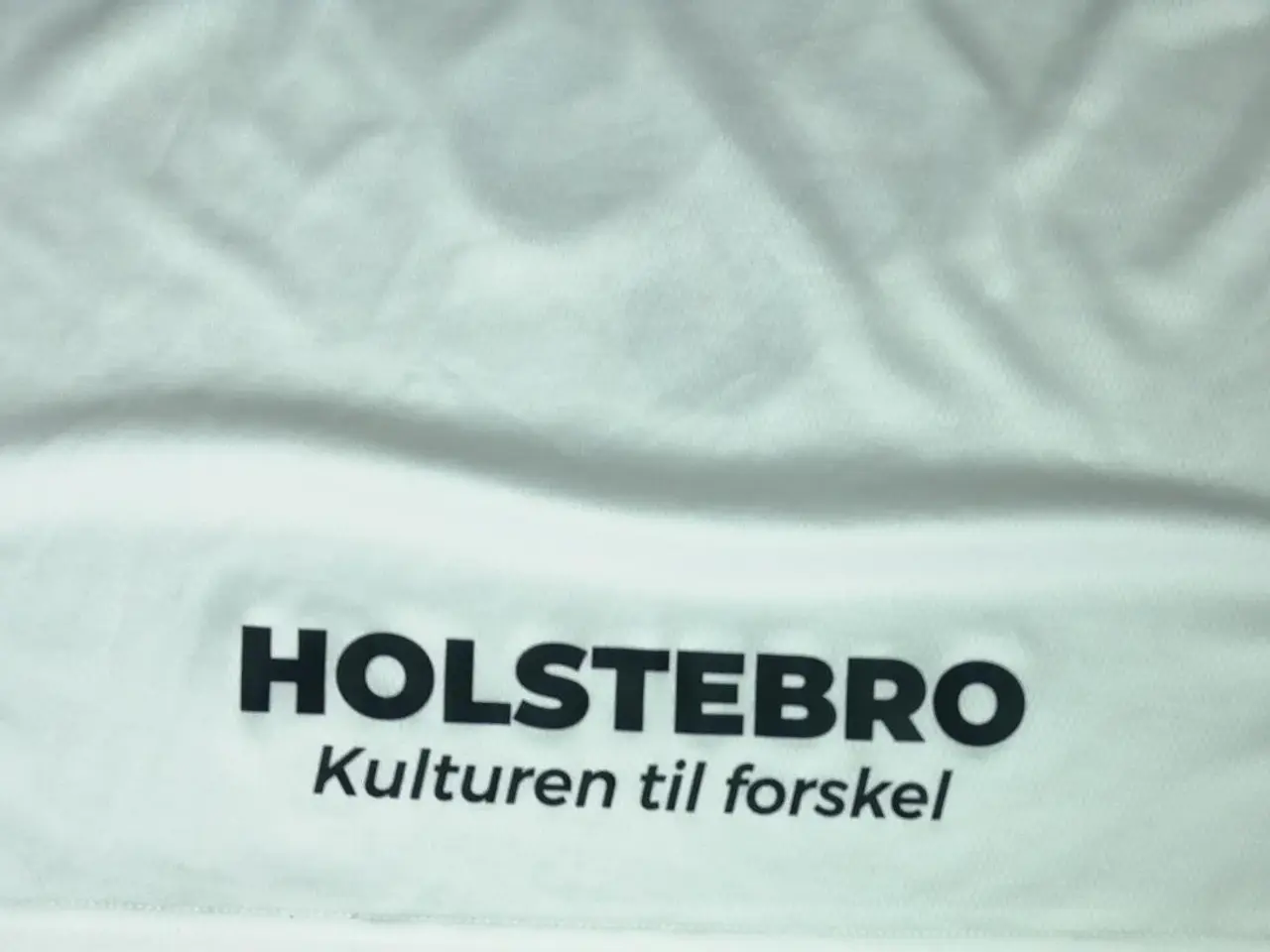Billede 4 - TTH HOLSTEBRO TRØJE, HUMMEL, STR. XXL, SOM NY