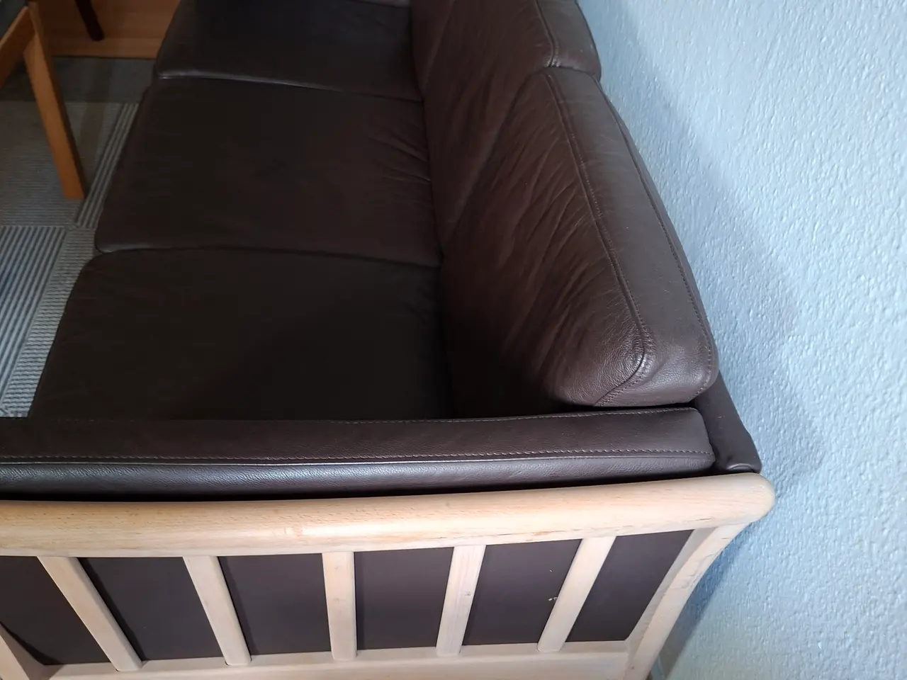 Billede 3 - Lædersofa i mørke brunt læder 