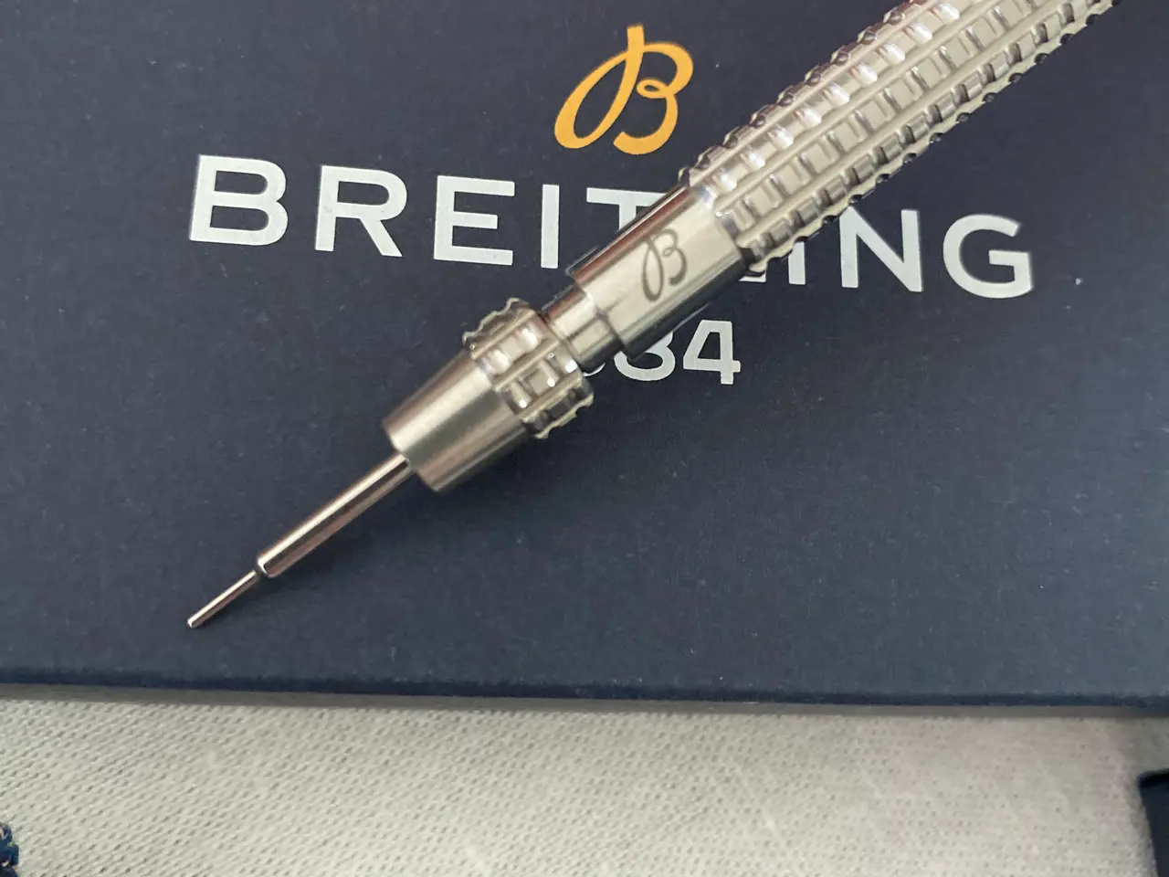 Billede 4 - Original tilbehør til: Breitling Avenger