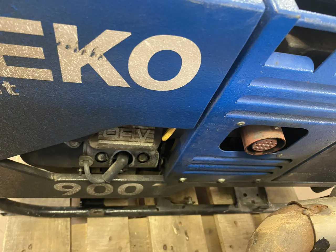 Billede 2 - Benzin Generator GEKO 9001 Silent