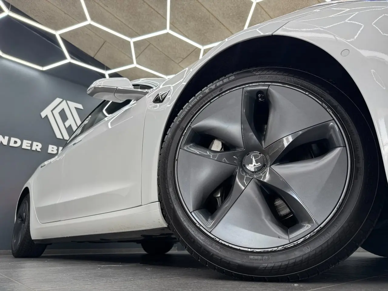 Billede 2 - Tesla Model 3 Standard Range+ RWD