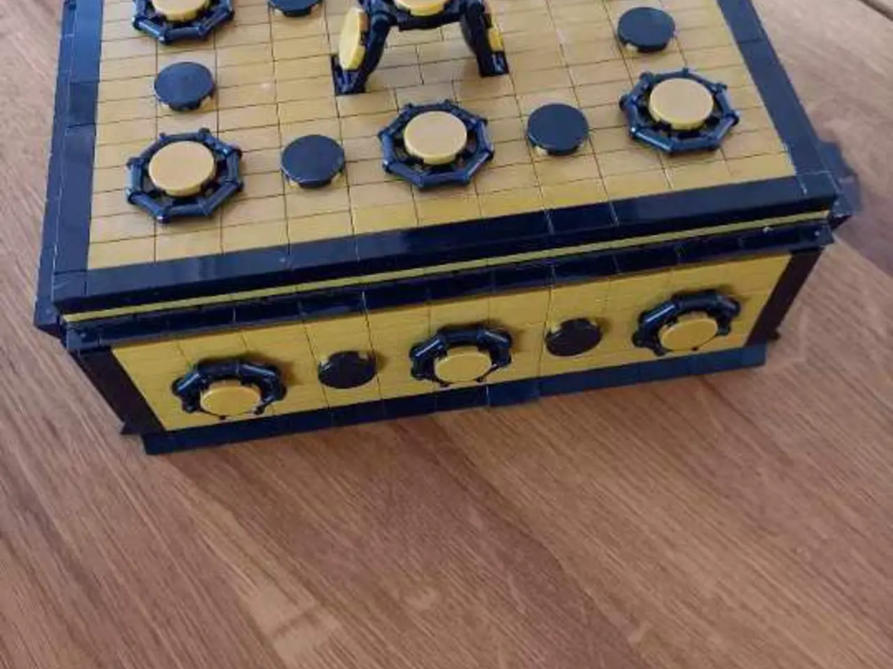Billede 1 - LEGO skrin med låg.