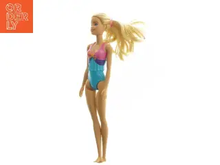 Barbie dukke i badedragt (str. 30 cm)