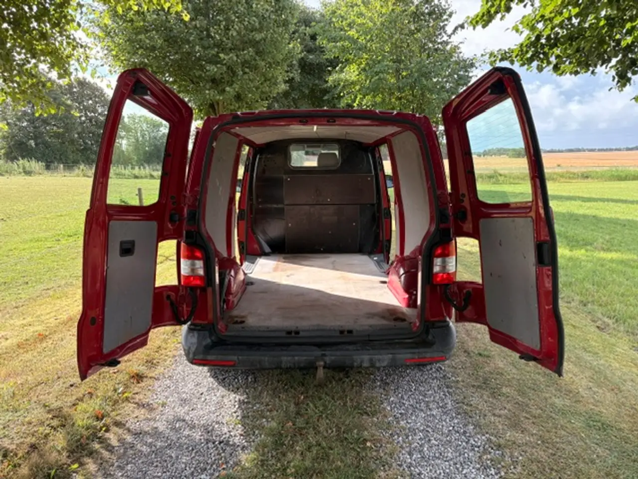 Billede 5 - VW Transporter 2,0 TDi 140 Kassevogn lang Nysynet