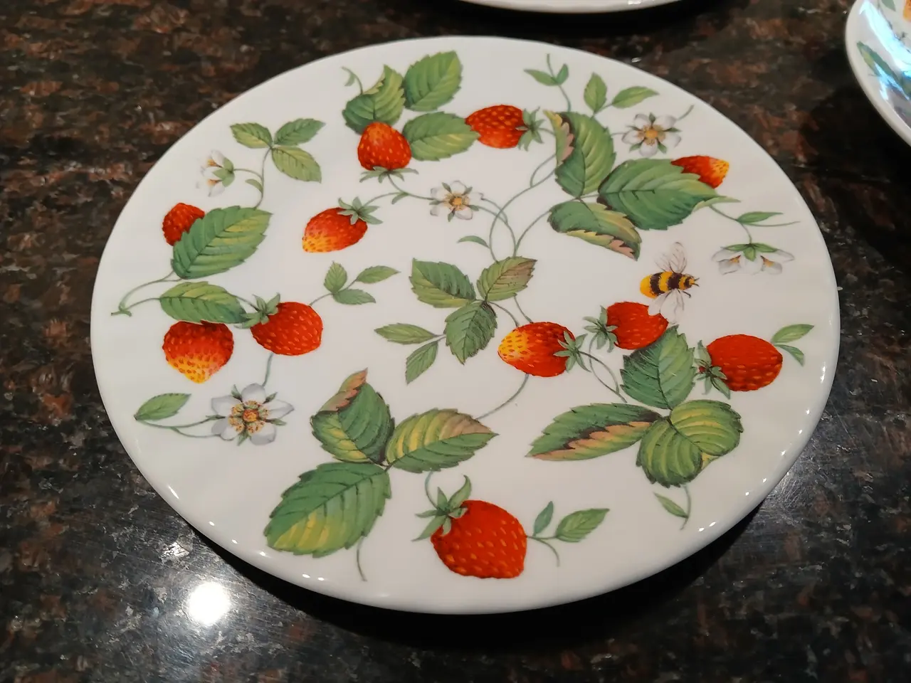 Billede 3 - Alpine Strawberry by Roy Kirkham - Stor Tekop