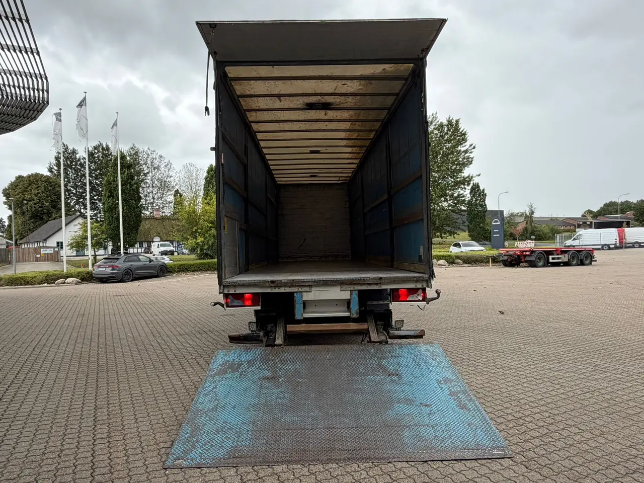 Billede 16 - Scania P280 6X2-4, Presenning