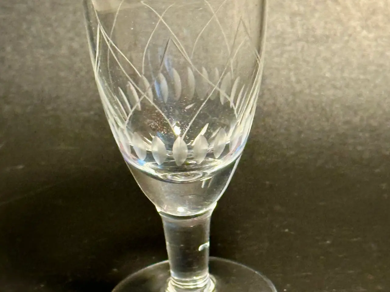 Billede 5 - 9 vintage BELLONA snapseglas i flot stand sælges