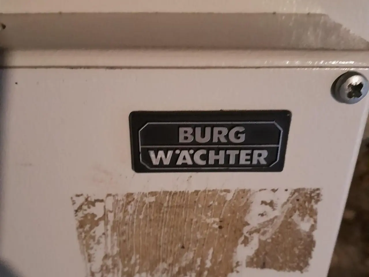Billede 3 - Pengeskab sikkert og solidt af mrk. Burg Wächter.