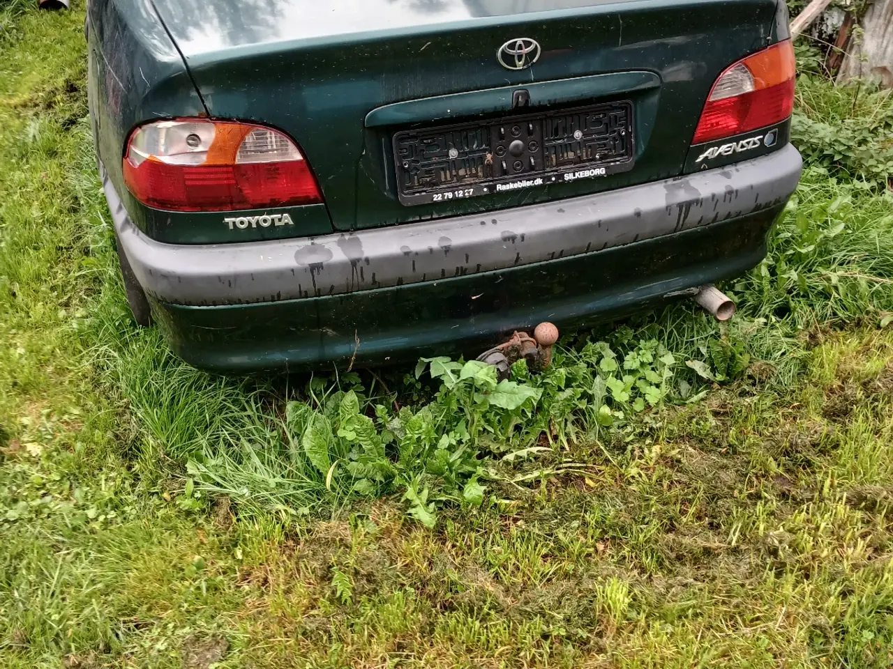 Billede 2 - Toyota Avensis 1,6. Årg 1999 Reservedele