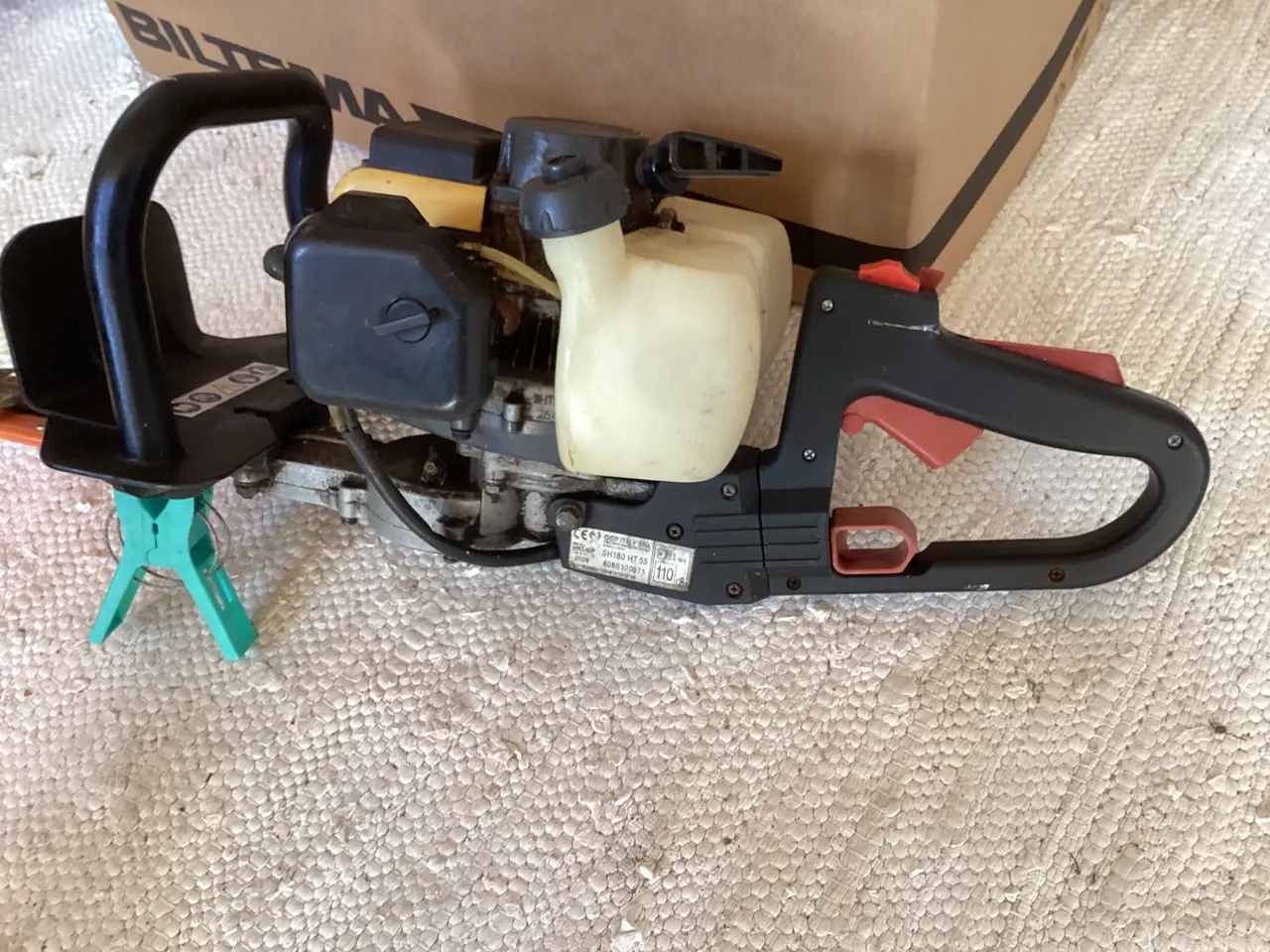 Billede 5 - Stihl HS 45 bensin hækkeklipper, 250kr.
