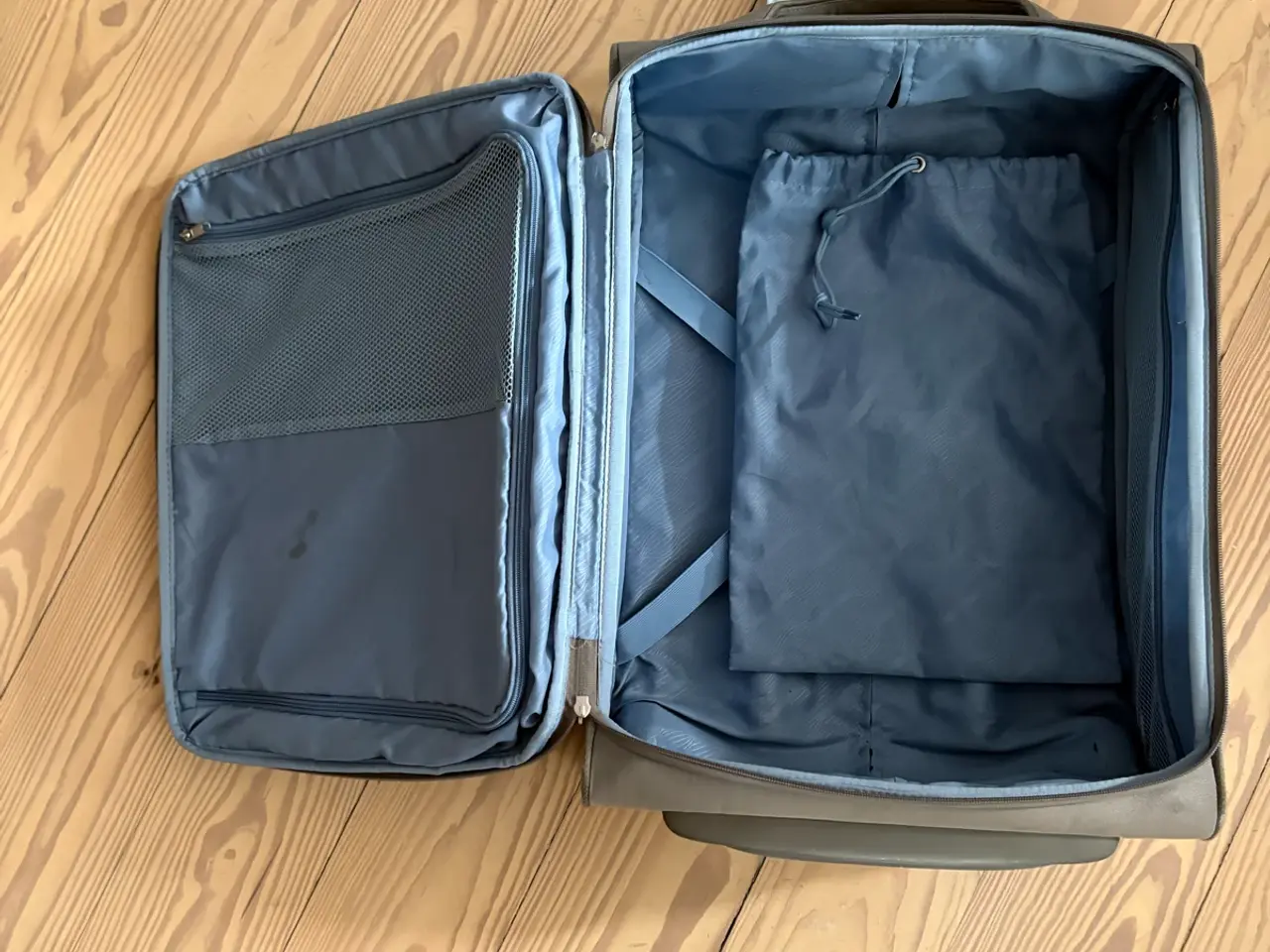 Billede 9 - Samsonite kabinekuffert med teleskop håndtag