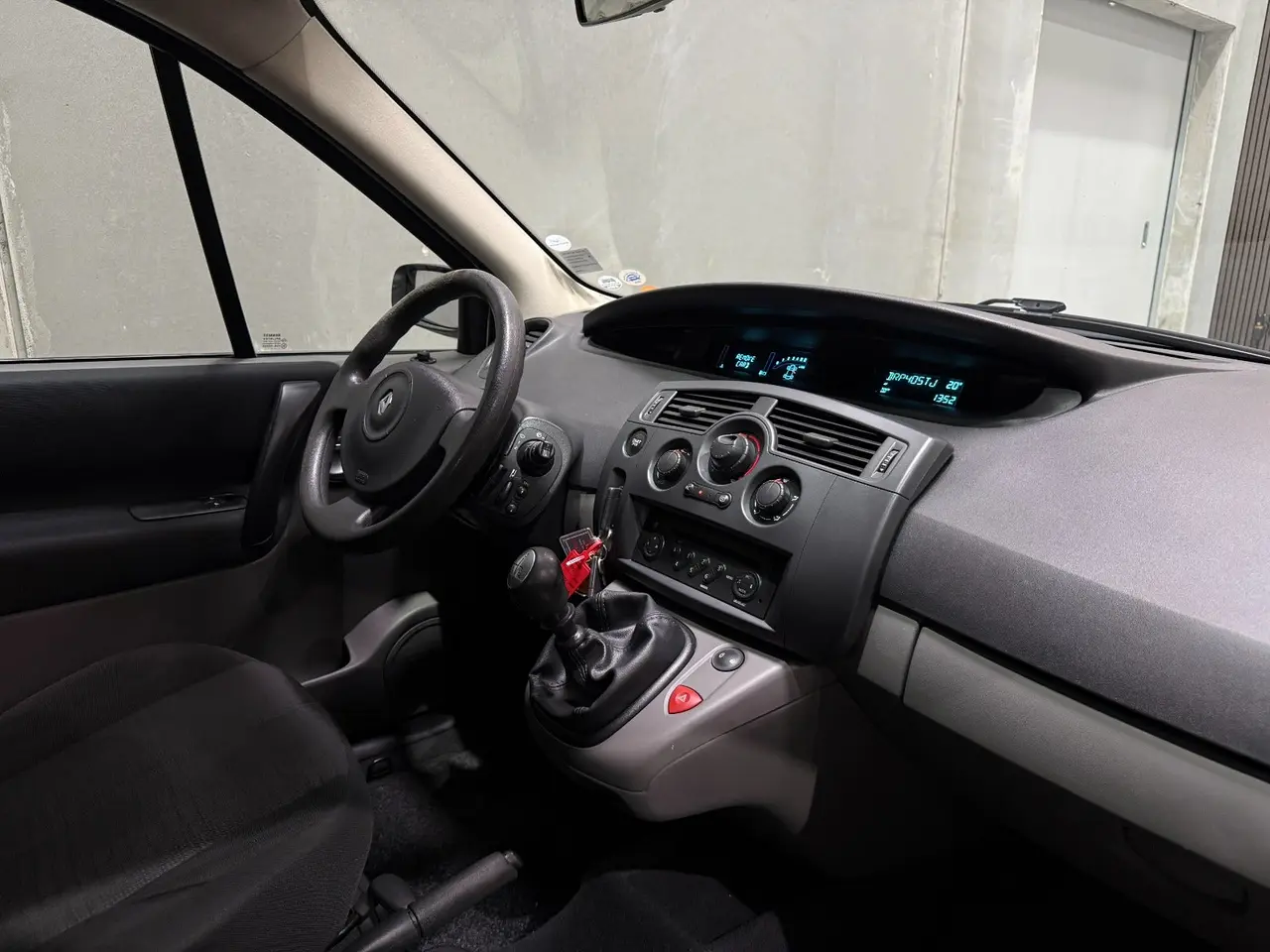 Billede 15 - Renault Scenic II 1,9 dCi 130 Authentique Comfort