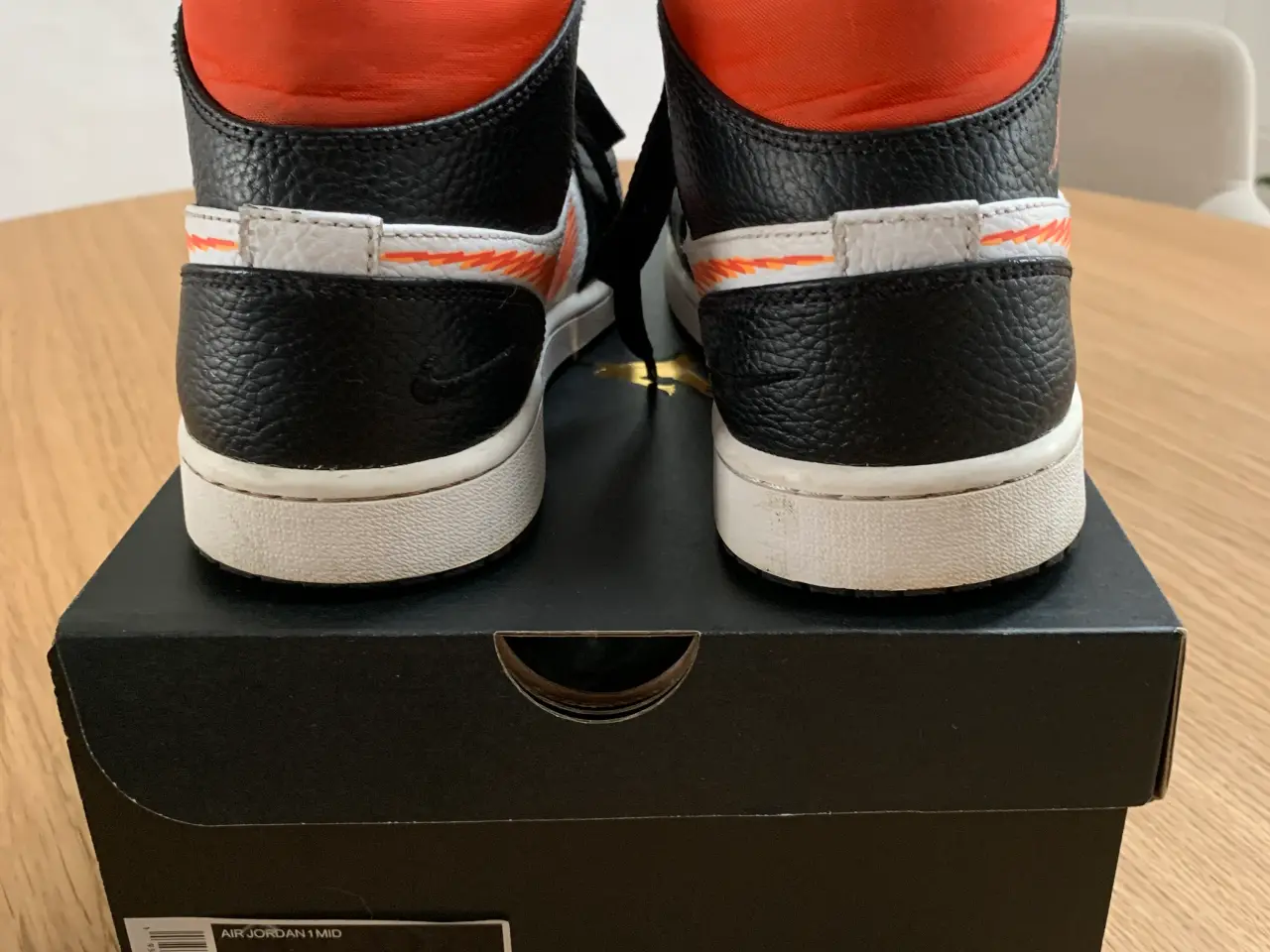 Billede 3 - Air Jodan, Model: Zig Zag, DN4929100, 1MID