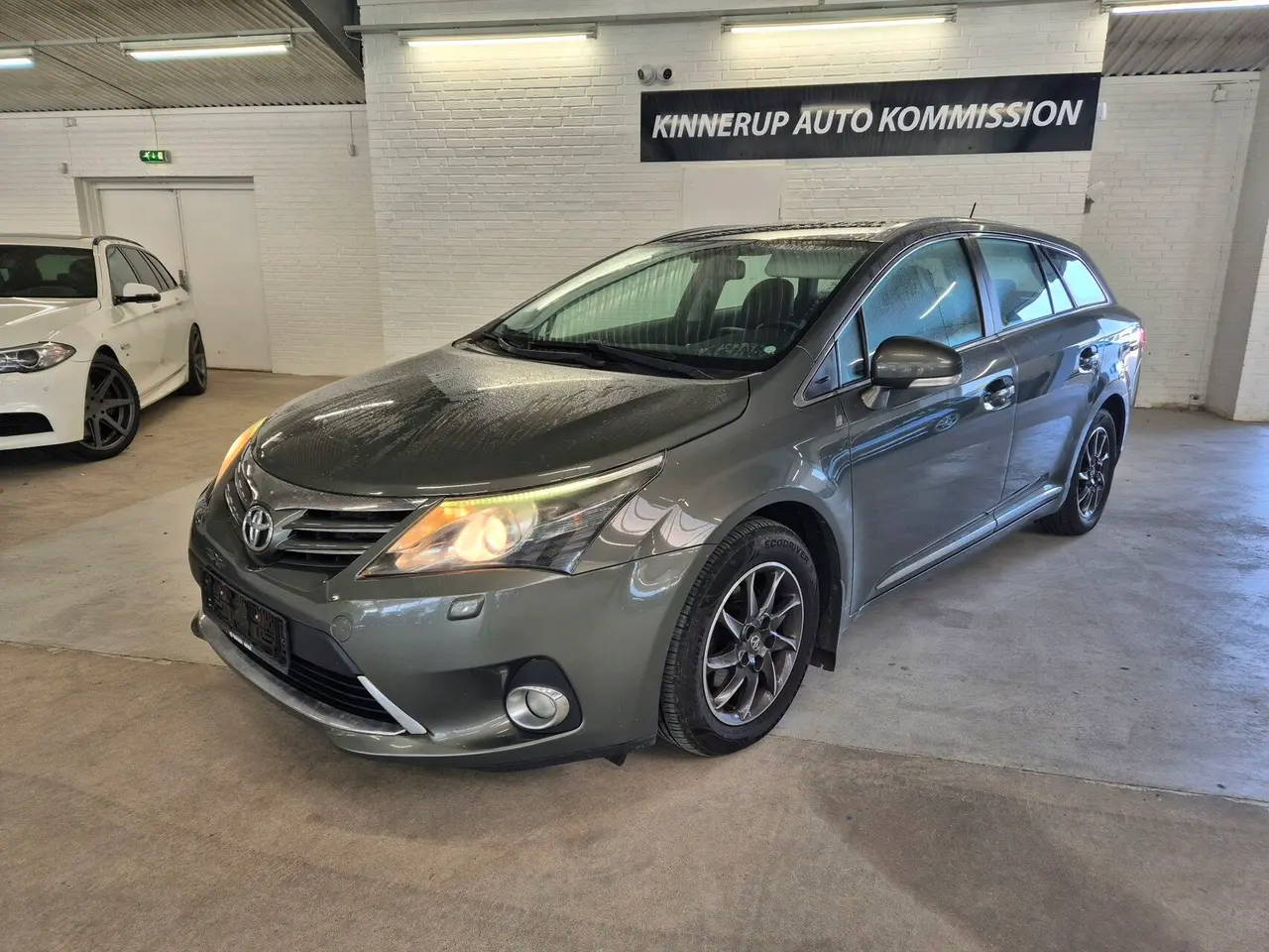 Billede 1 - Toyota Avensis 2,0 D-4D DPF T2 Toyota Touch 124HK Stc 6g
