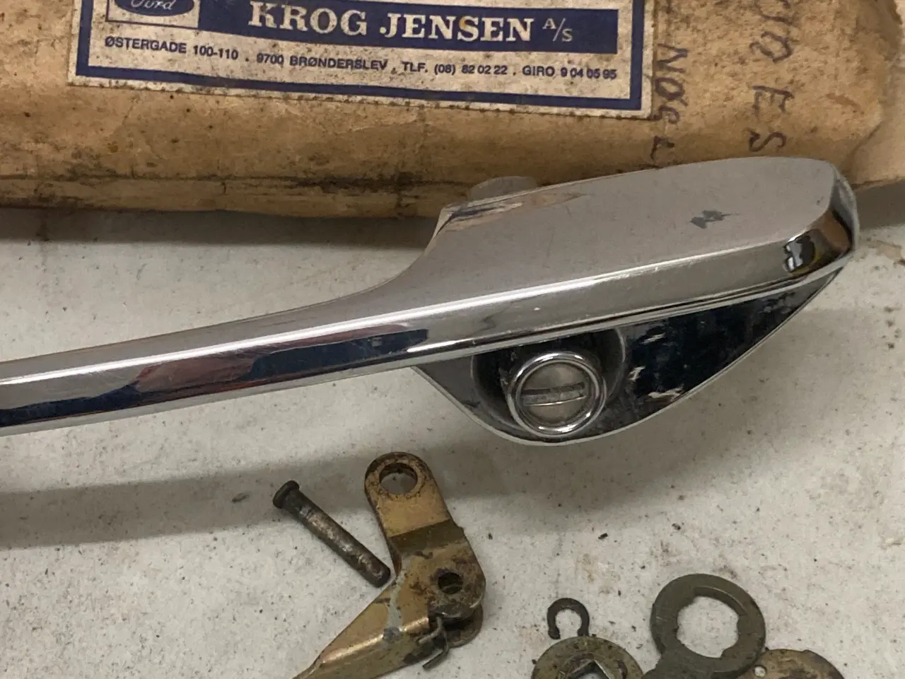 Billede 4 - Dørhåndtag. Ford. ? 60-70er