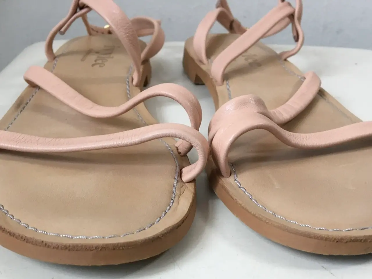 Billede 3 - Ivylee, nude sandaler i skind, str 40