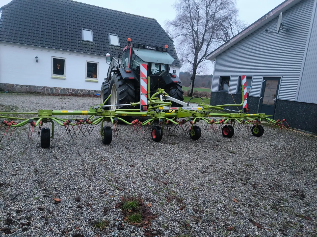 Billede 6 - Høvender 3 styks 