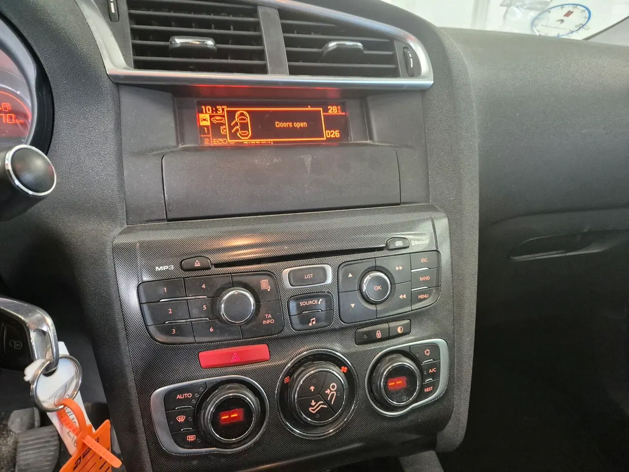 Billede 8 - Citroën C4 1,6 HDI Seduction 110HK 5d