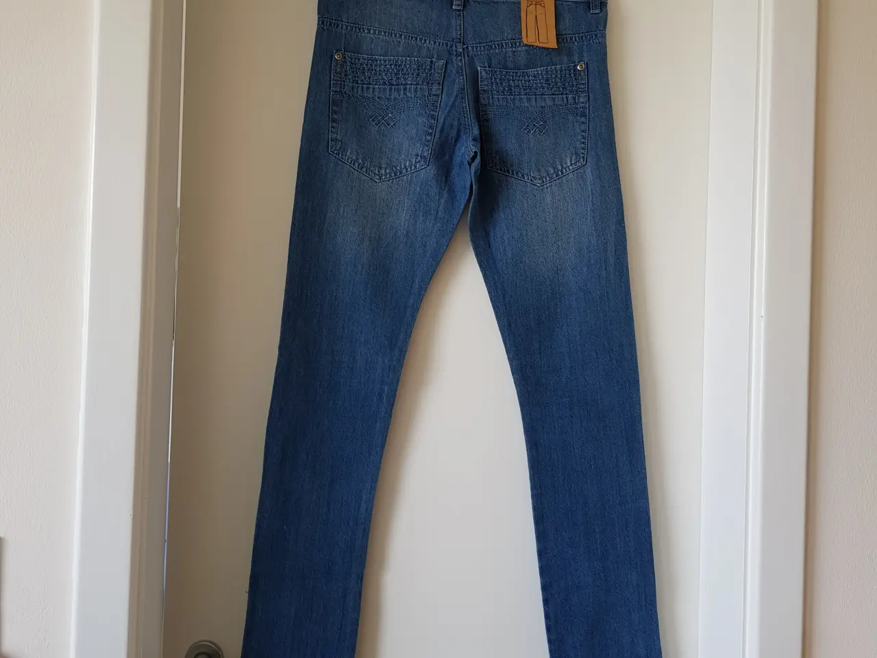 Billede 1 - ENTRY jeans / cowboybukser, NYE