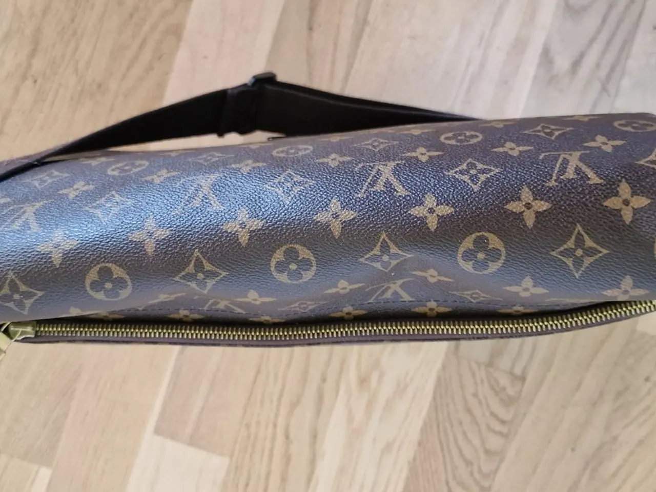 Billede 10 - Louis Vuitton Messenger GM "Beaubourg"