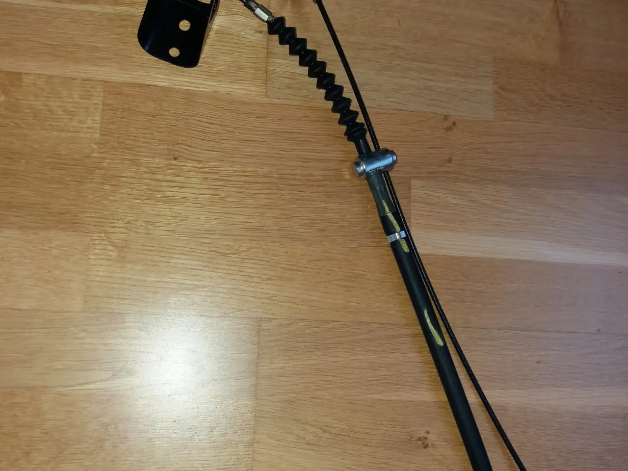 Billede 2 - Håndbremsekabel Toyota Hiace