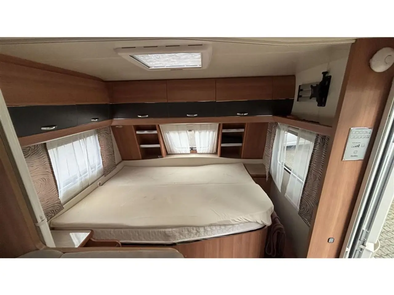 Billede 10 - 2013 - Hobby De Luxe 545 KMF   Pæn og velholdt campingvogn