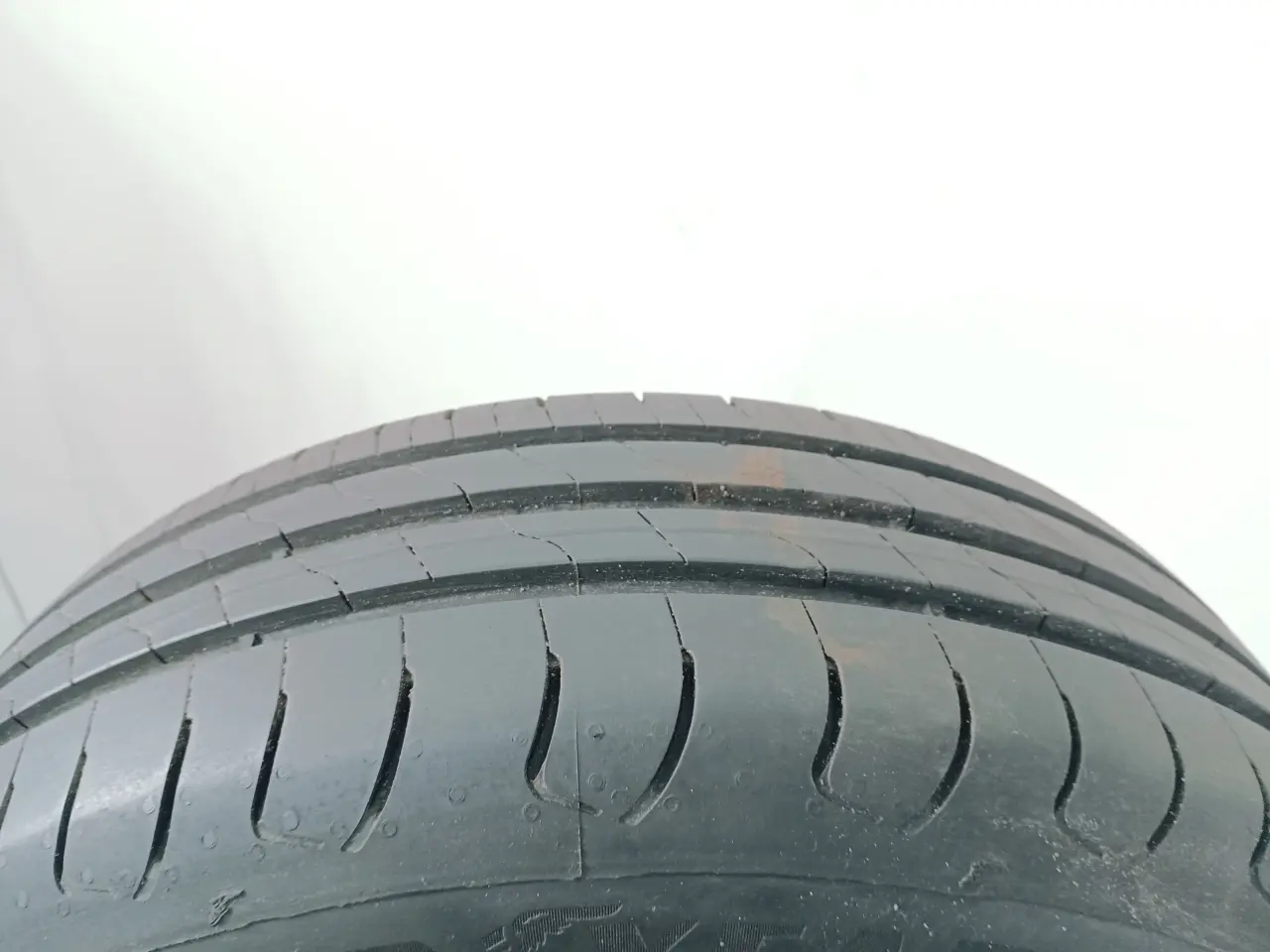Billede 3 - 5x114,3 15" ET46 nav 67,1ø sommersæt inkl.TPMS