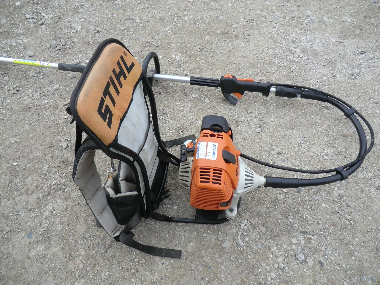 Billede 4 - STIHL FR 130 T – RYGBÅREN HÆKKEKLIPPER /KOMBI MASK