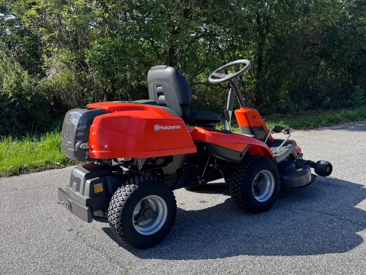 Billede 1 - Husqvarna 214c står som ny