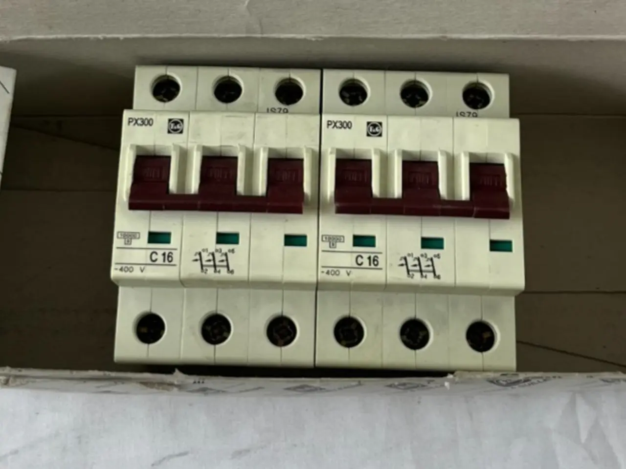 Billede 1 - Felten & Guilleaume PX300 C16A 3‑Pole 400V 10kA 2x