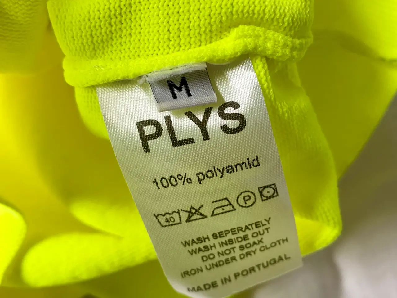 Billede 8 - Plys gul t-shirt M
