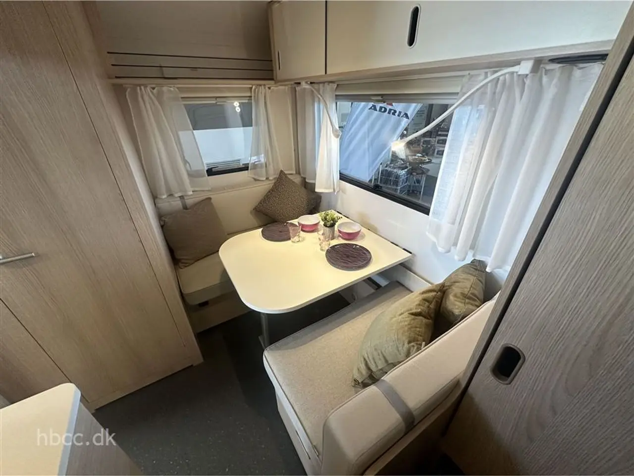 Billede 3 - 2027 - Adria Aviva 400 PS