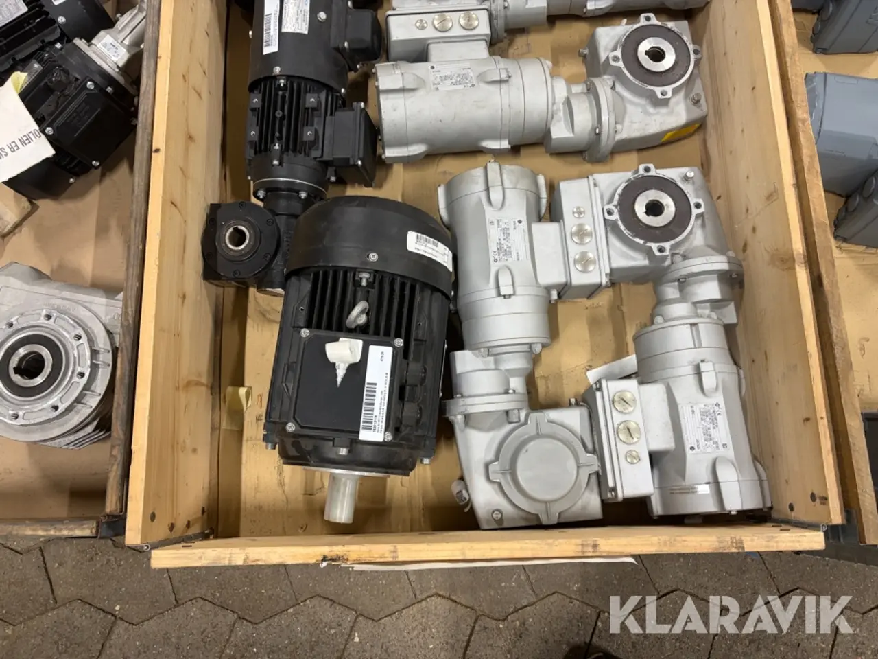 Billede 4 - Elmotorer og gearmotorer/gearkasser 2 paller
