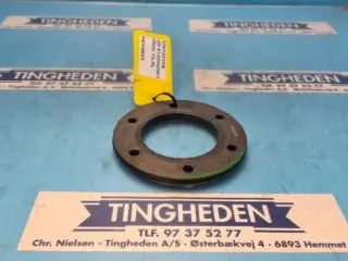 John Deere 6125HZ001 Knastaksel Trykring R119158
