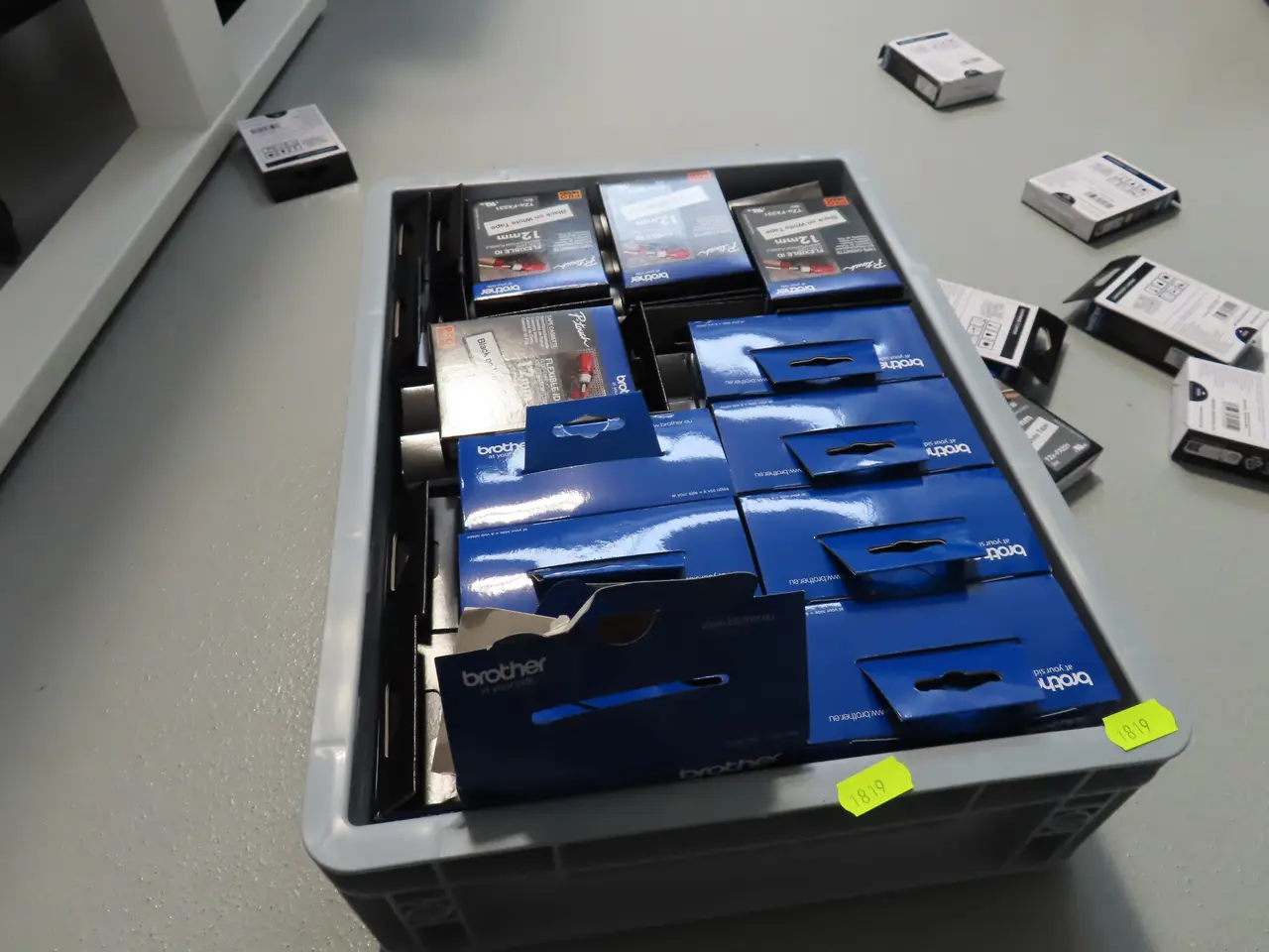 Billede 2 - Kasse med div. toner til labelprinter BROTHER