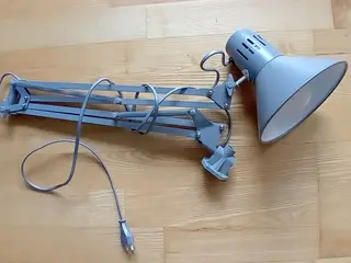 Arkitektlampe grå