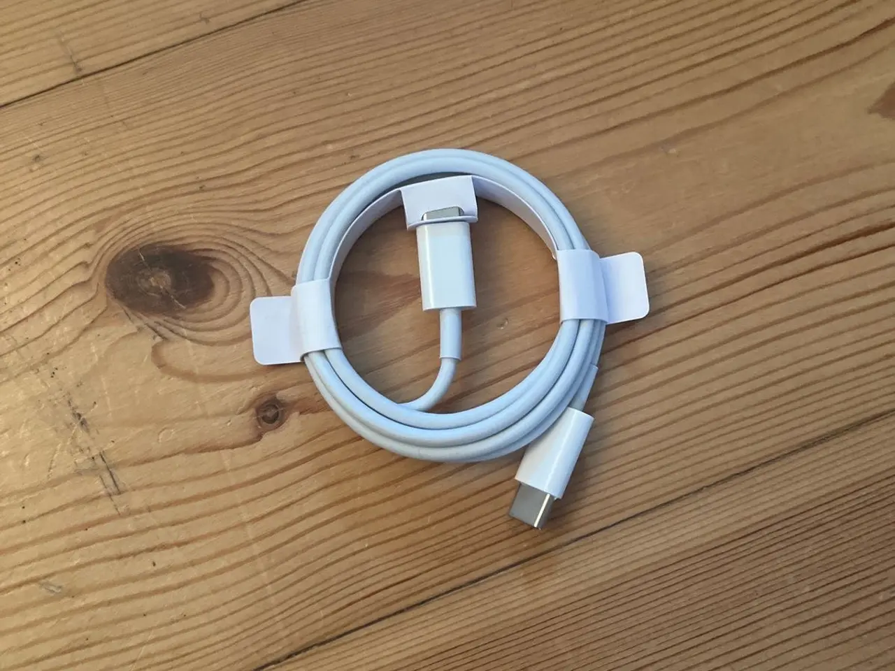 Billede 2 - USB-C til USB-C kabel (hvid eller sort)