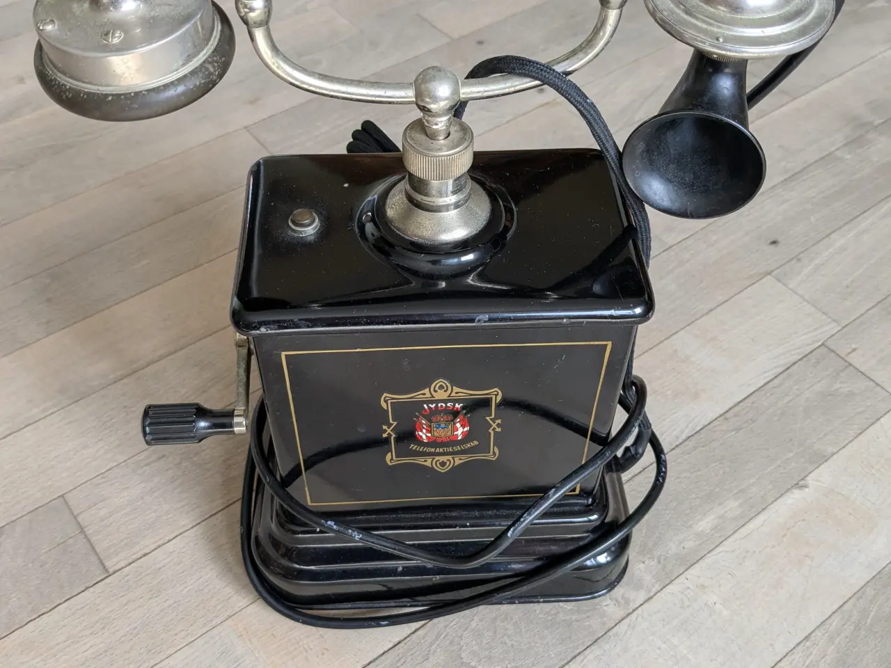 Billede 1 - Gammel telefon fra Jysk Telefon