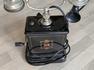 Gammel telefon fra Jysk Telefon 