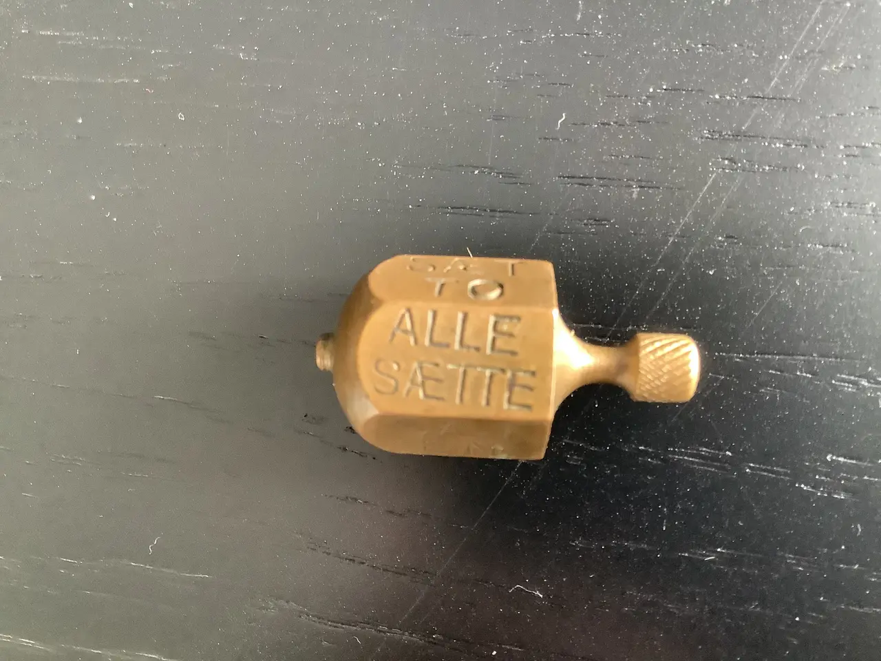 Billede 4 - Antik snurretop