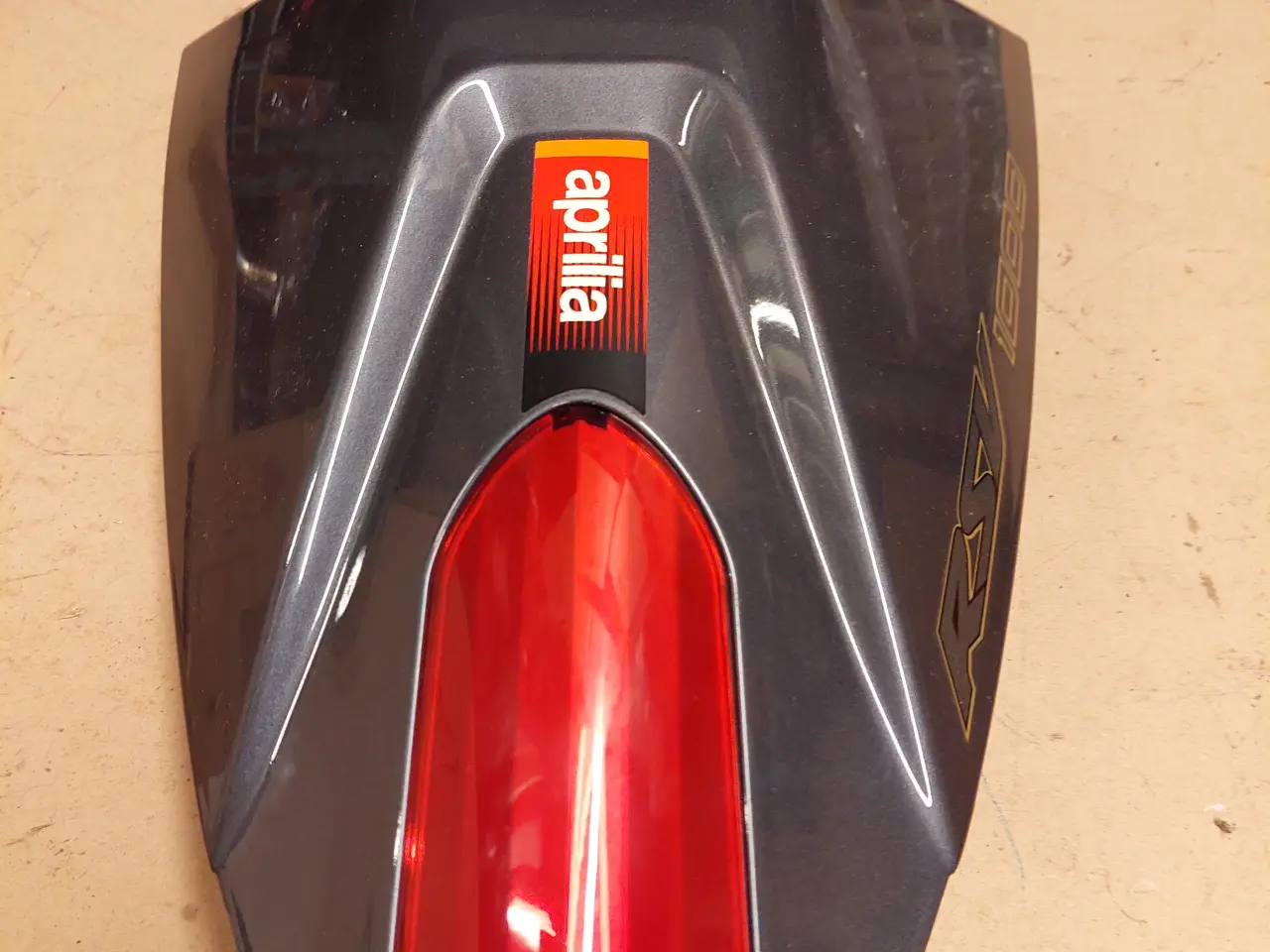 Billede 8 - Aprilia Rsv1000 Mille & Falco Sl1000 Reservedele