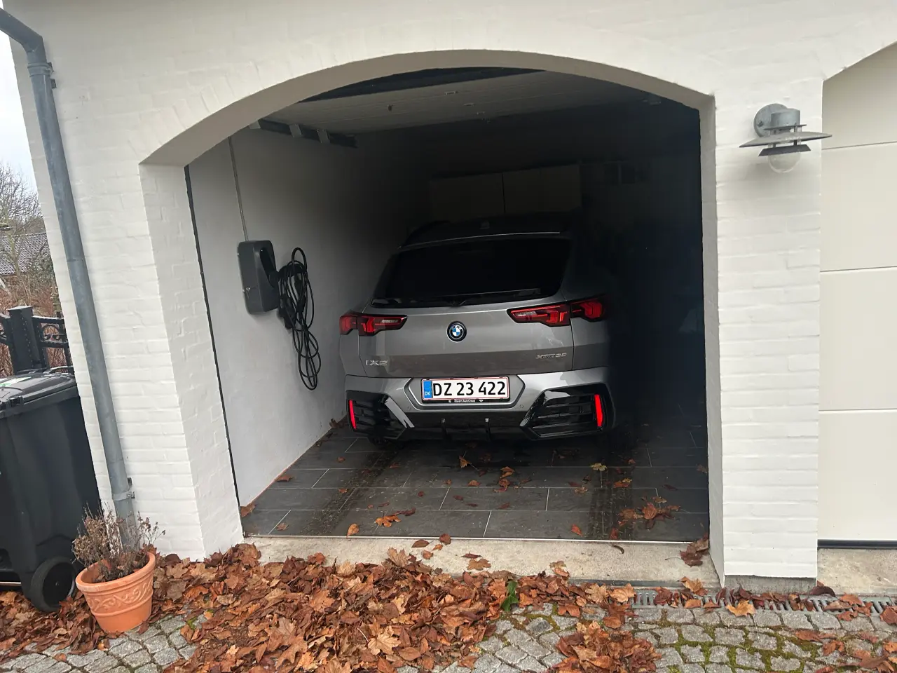 Billede 10 - BMW IX2 30 SPORT X-DRIVE SUW m træk & vinterhjul 