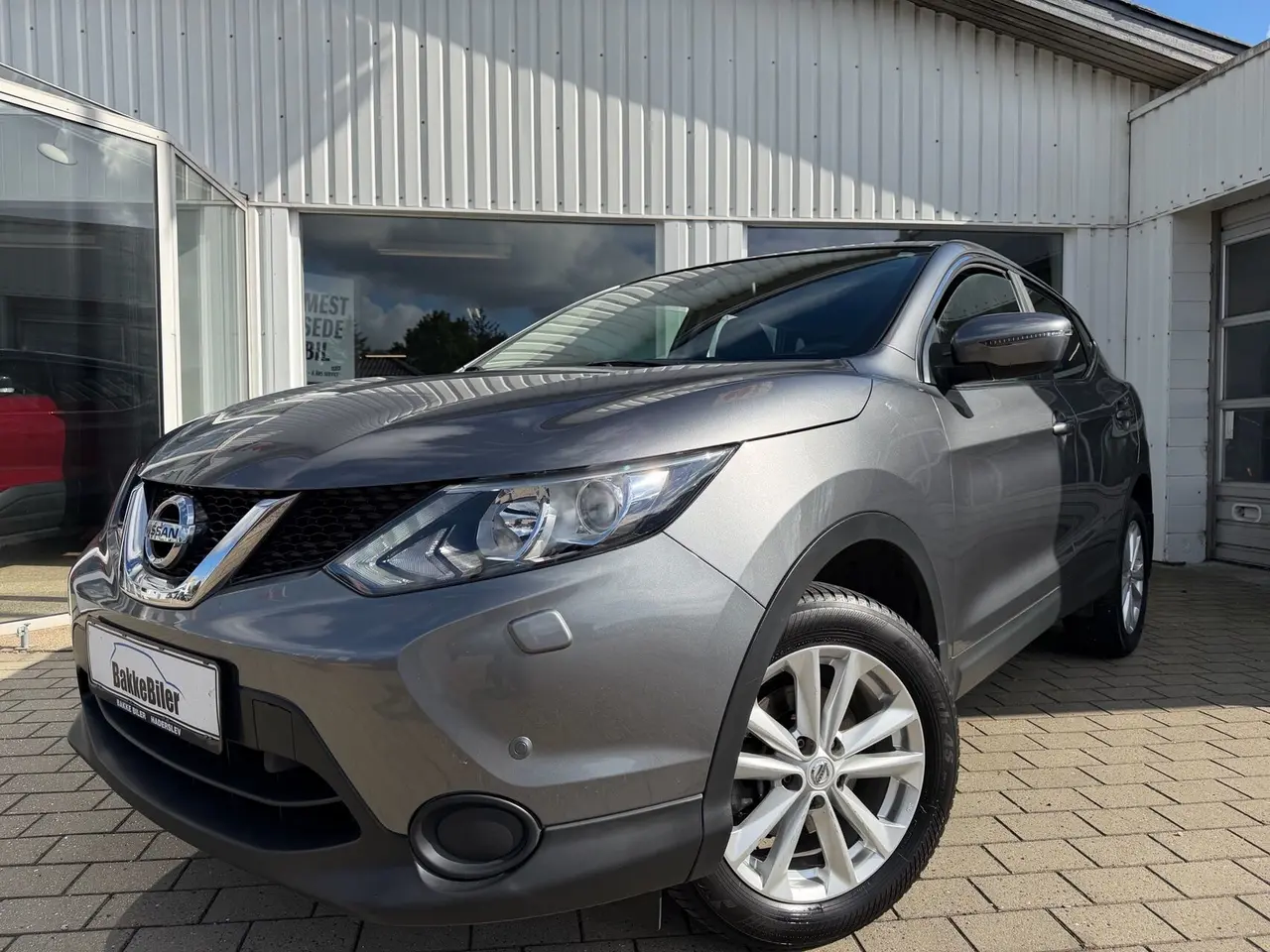 Billede 1 - Nissan Qashqai 1,2 Dig-T Visia 4x2 115HK 5d 6g