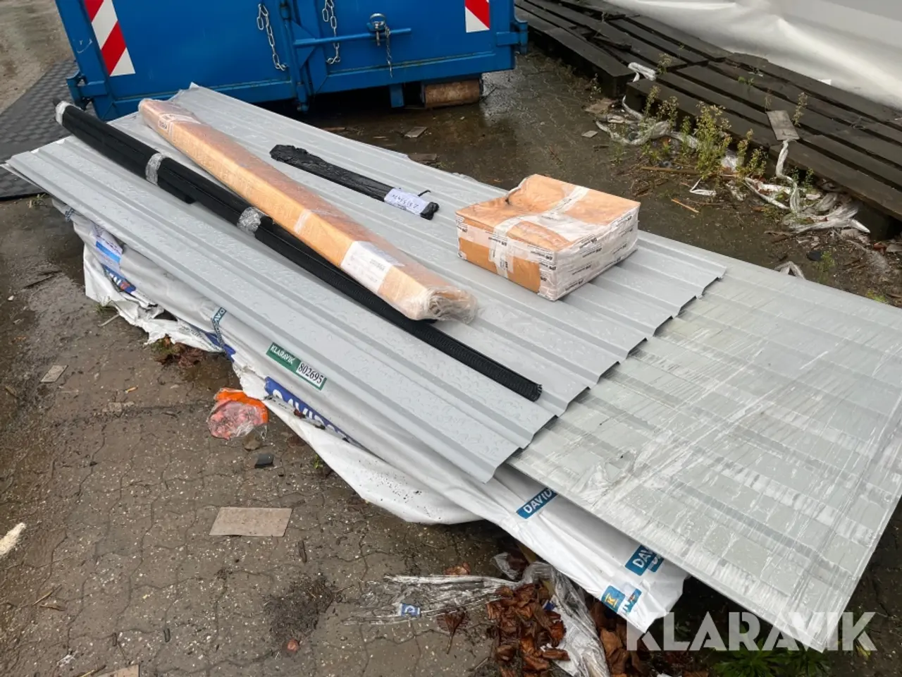Billede 1 - Tagplader Lindab med lidt tilbehør
