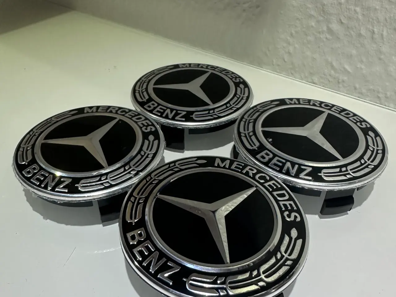 Billede 2 - Mercedes 75 mm center kapsler / nav kapsler