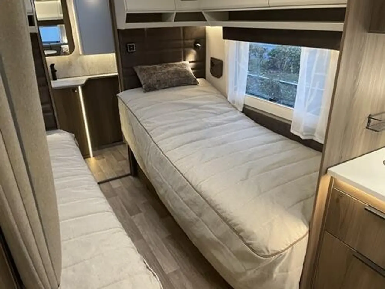 Billede 18 - Kabe ONYX 630 TDL