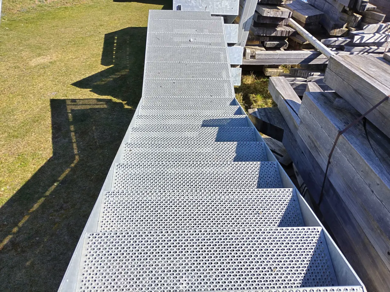 Billede 10 - Varmt Galvaniserede trapper