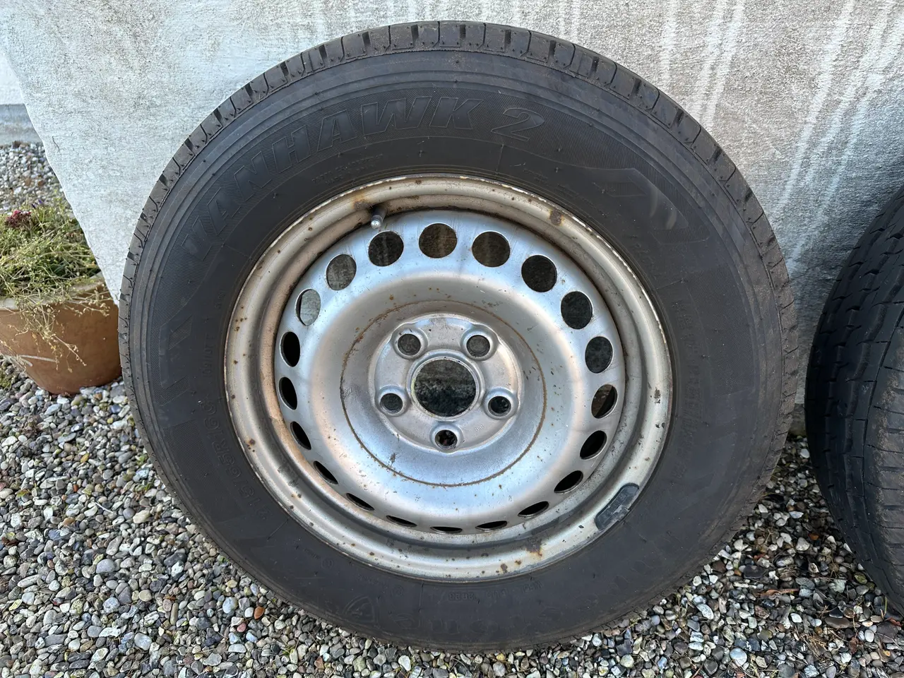 Billede 2 - Originale VW-stålfælge med gode dæk